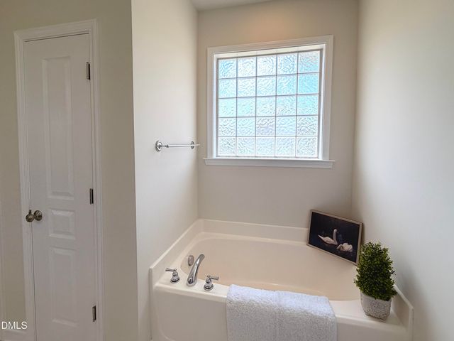 175 Watersedge Lane, Smithfield, NC 27577