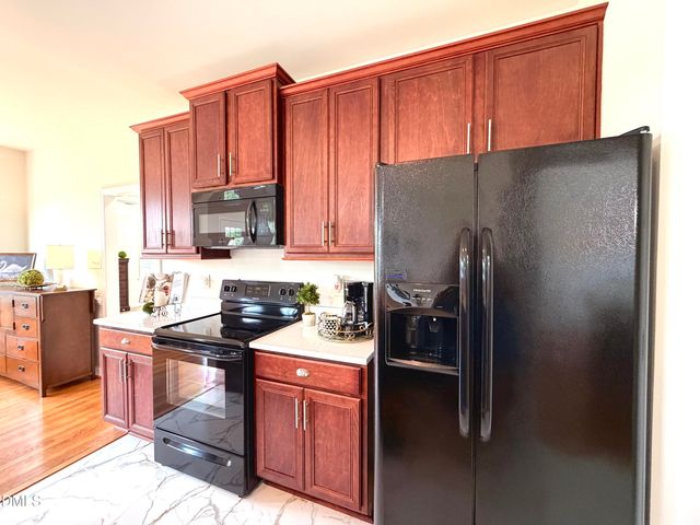 175 Watersedge Lane, Smithfield, NC 27577