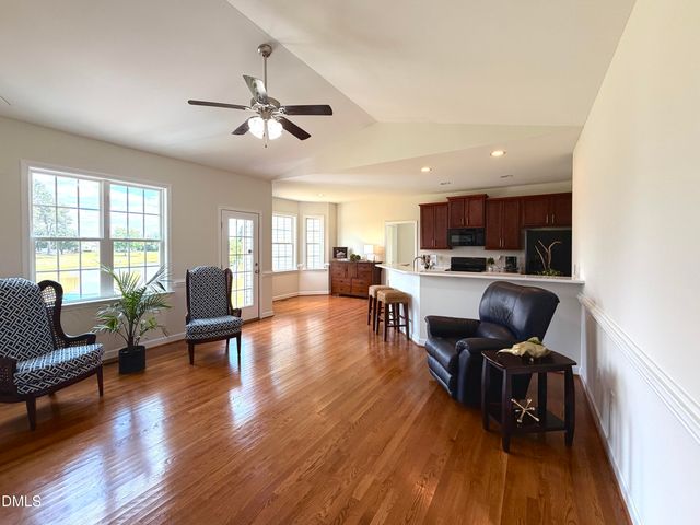 175 Watersedge Lane, Smithfield, NC 27577