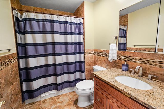 2860 Nicole Court, Oceanside, NY 11572