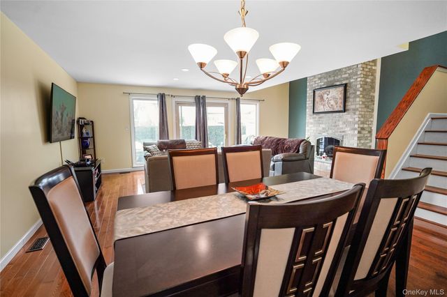 2860 Nicole Court, Oceanside, NY 11572