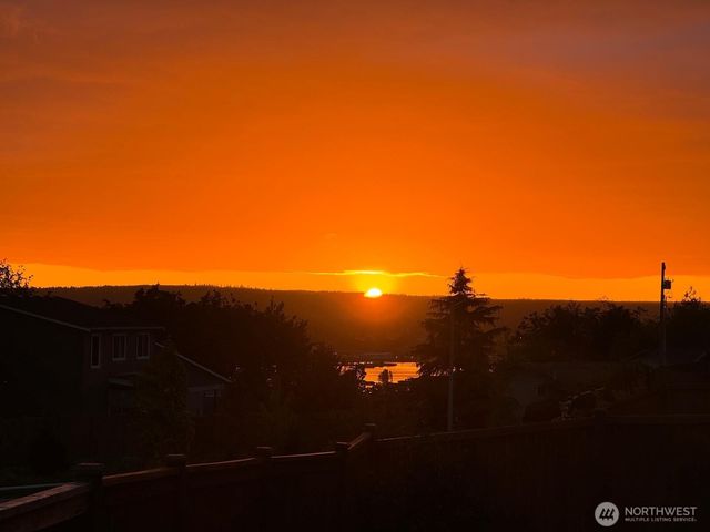 6782 43rd Street NE, Marysville, WA 98270
