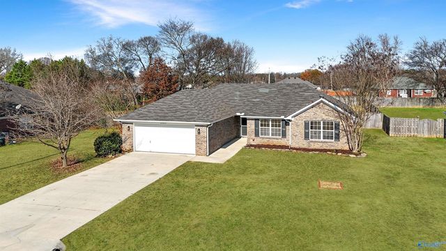 27623 Phillip Wagnon Drive, Athens, AL 35613