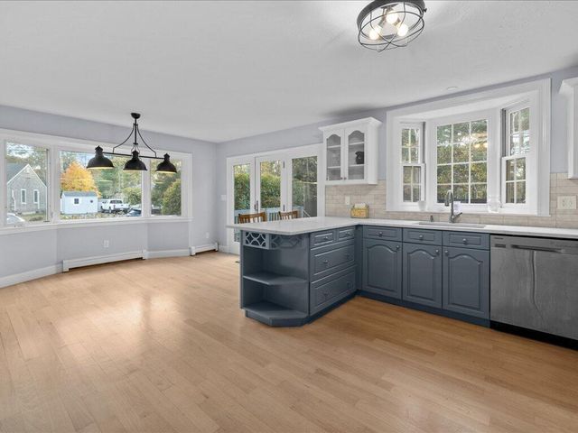 266 Algonquin Avenue, Mashpee, MA 02649