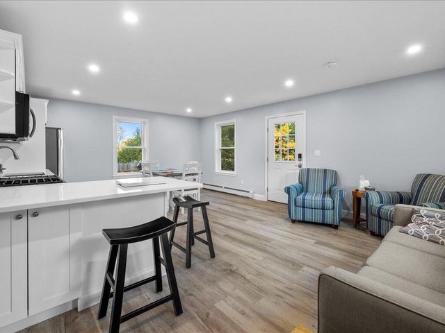 266 Algonquin Avenue, Mashpee, MA 02649