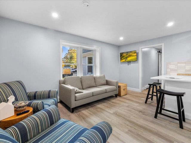 266 Algonquin Avenue, Mashpee, MA 02649