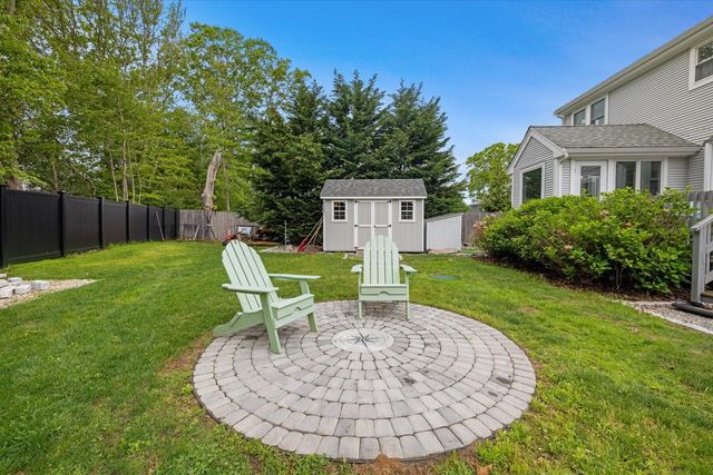 266 Algonquin Avenue, Mashpee, MA 02649