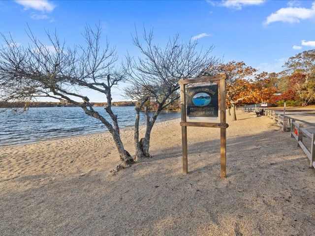266 Algonquin Avenue, Mashpee, MA 02649