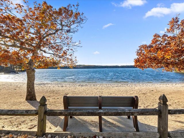 266 Algonquin Avenue, Mashpee, MA 02649