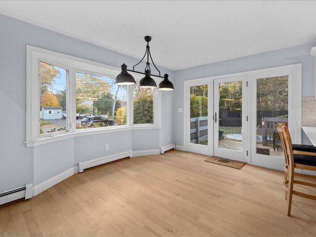 266 Algonquin Avenue, Mashpee, MA 02649