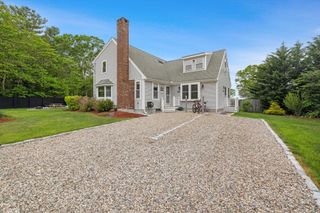 266 Algonquin Avenue, Mashpee, MA 02649