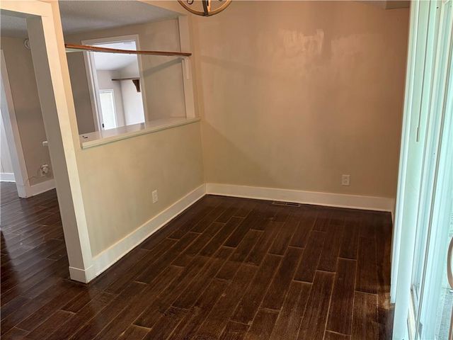 106 W 80th Street, Kansas City, MO 64114