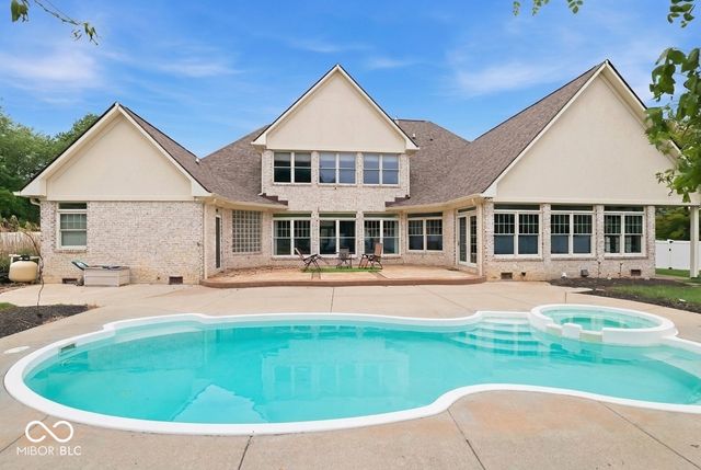 8101 Wellsbrook Drive, Indianapolis, IN 46278
