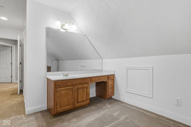 8101 Wellsbrook Drive, Indianapolis, IN 46278