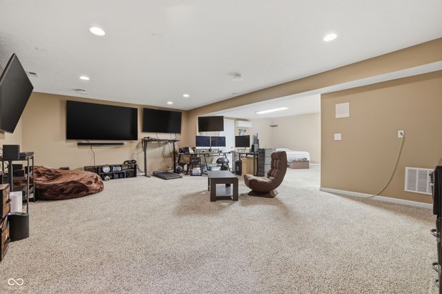 8101 Wellsbrook Drive, Indianapolis, IN 46278