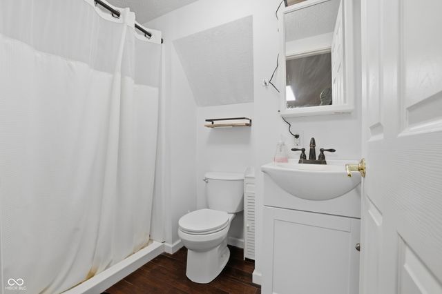8101 Wellsbrook Drive, Indianapolis, IN 46278
