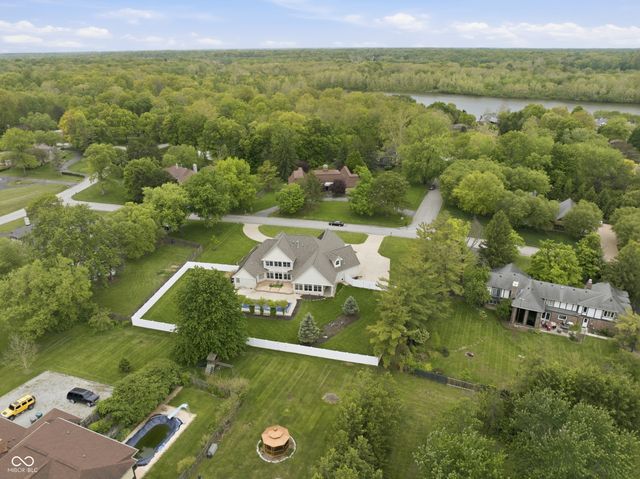 8101 Wellsbrook Drive, Indianapolis, IN 46278