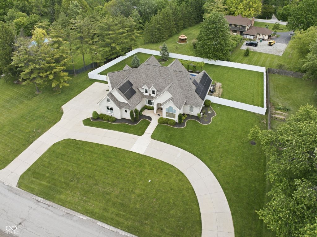 8101 Wellsbrook Drive, Indianapolis, IN 46278