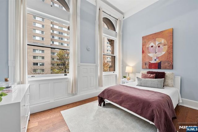 83 Montgomery Street 201, Jersey City, NJ 07302