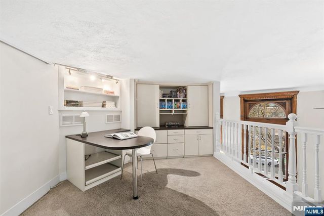 83 Montgomery Street 201, Jersey City, NJ 07302