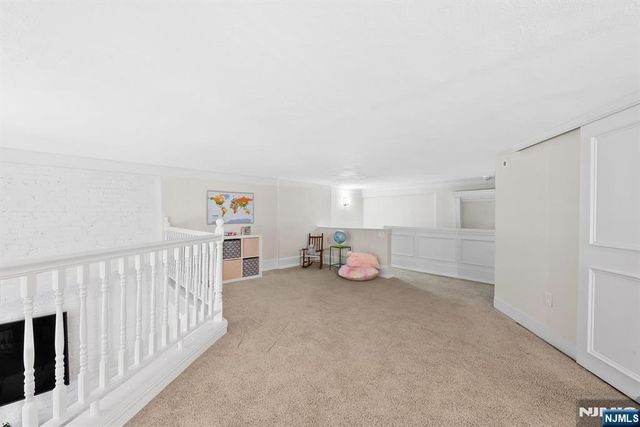 83 Montgomery Street 201, Jersey City, NJ 07302