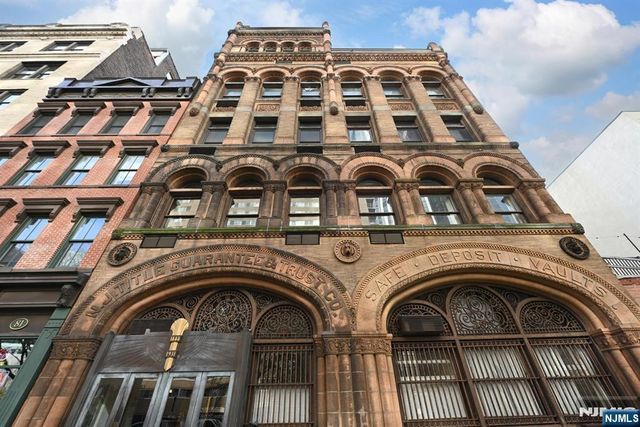 83 Montgomery Street 201, Jersey City, NJ 07302