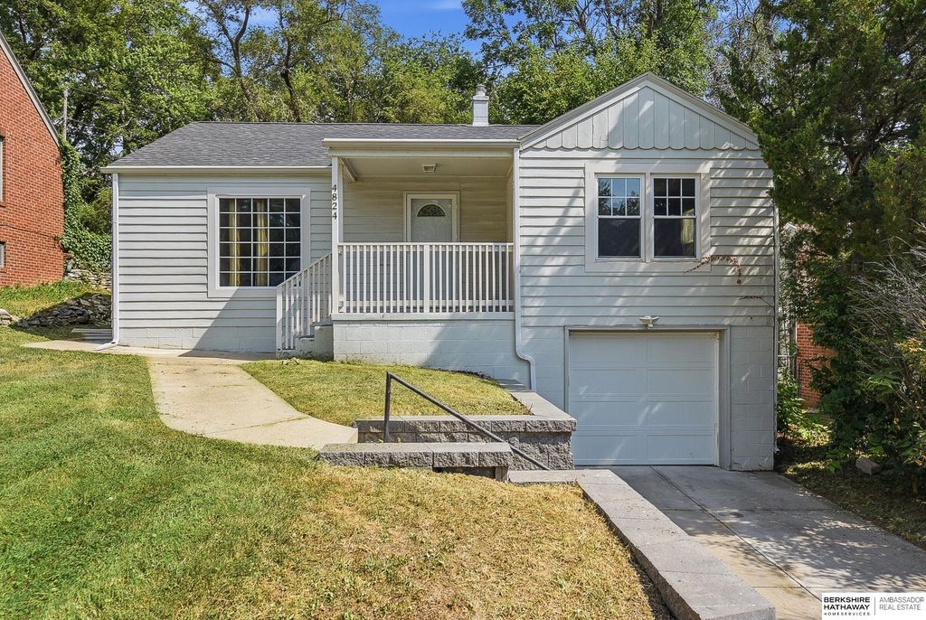 4824 Pratt Street, Omaha, NE 68104