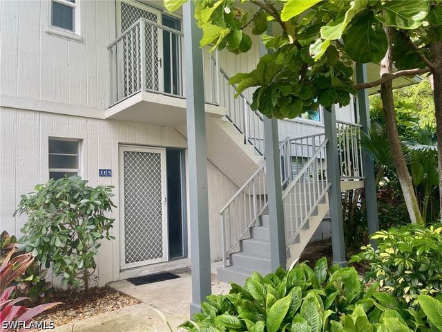 3300 Binnacle DR 205, Naples, FL 34103