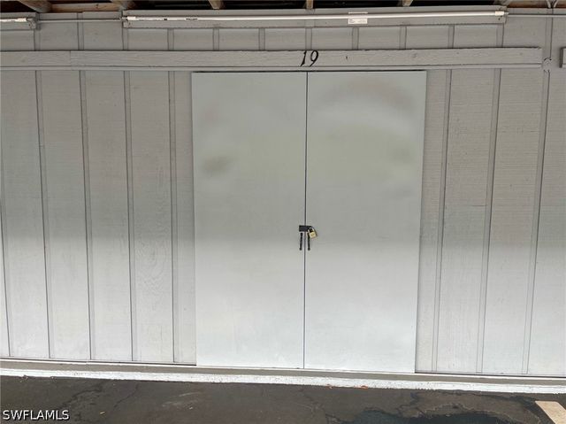 3300 Binnacle DR 205, Naples, FL 34103