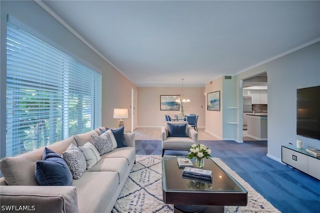 3300 Binnacle DR 205, Naples, FL 34103