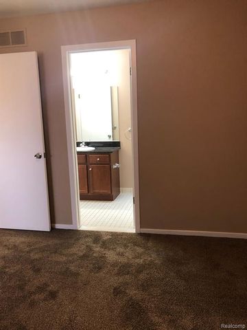 43568 W Arbor Way Drive 138, Canton, MI 48188