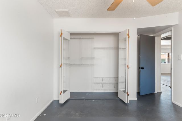 4523 W ALTADENA Avenue, Glendale, AZ 85304