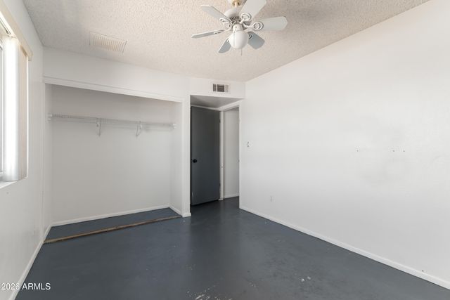 4523 W ALTADENA Avenue, Glendale, AZ 85304