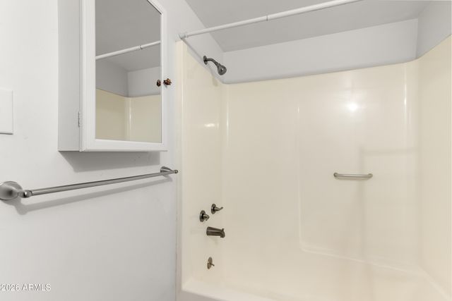 4523 W ALTADENA Avenue, Glendale, AZ 85304