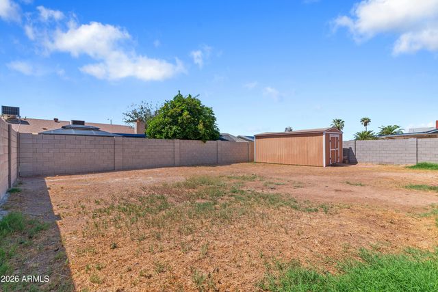 4523 W ALTADENA Avenue, Glendale, AZ 85304