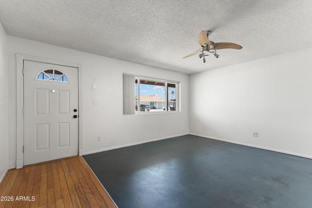 4523 W ALTADENA Avenue, Glendale, AZ 85304