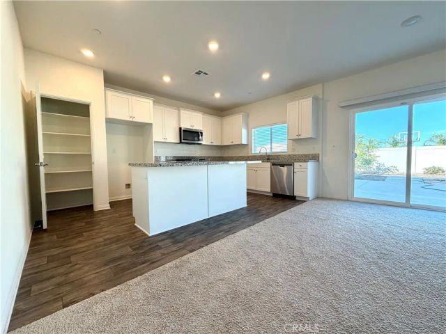 26564 Rosebay Way, Menifee, CA 92585