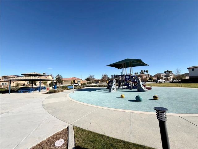 26564 Rosebay Way, Menifee, CA 92585