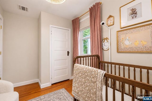 90 Highland Street, Park Ridge, NJ 07656