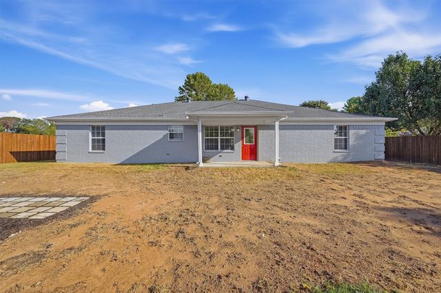 566 Mccraw Lane, Denison, TX 75021