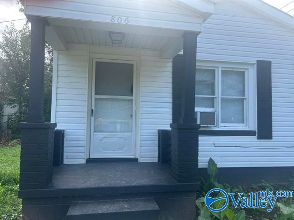 806 Russell Street NE, Huntsville, AL 35801