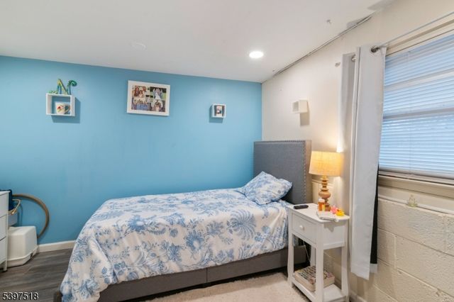 1264 Ringwood Ave, Pompton Lakes Boro, NJ 07442