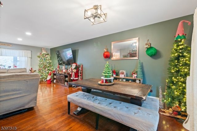 1264 Ringwood Ave, Pompton Lakes Boro, NJ 07442