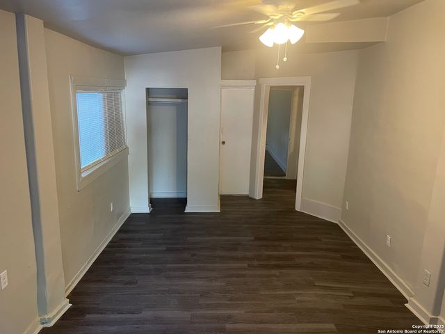 148 GIFFORD ST, San Antonio, TX 78211