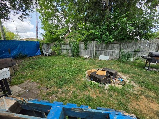 3420 Burchfield Drive, Lansing, MI 48910
