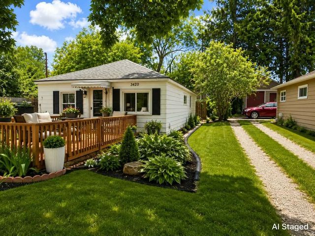3420 Burchfield Drive, Lansing, MI 48910