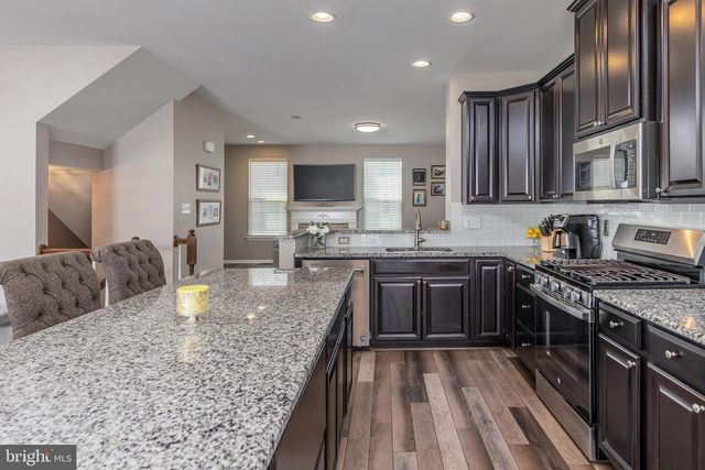 1027 PRIME PL, Sewell, NJ 08080