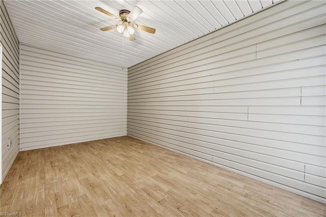 1112 Eaton Place Court, Yadkinville, NC 27055