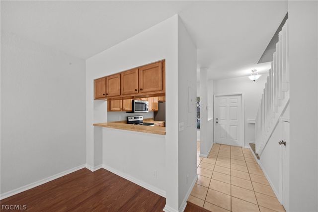 8273 Pacific Beach DR, Fort Myers, FL 33966