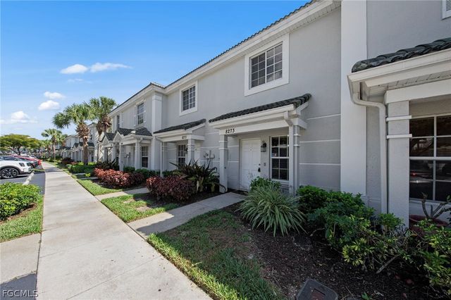 8273 Pacific Beach DR, Fort Myers, FL 33966
